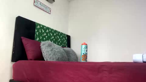 camilo_contre21 online show from 12.17.25