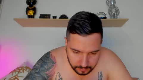 camilo_restrepo21 online show from 10.02.25