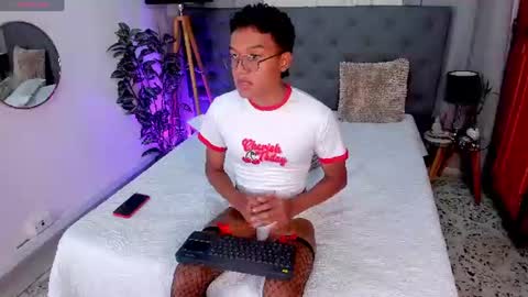 Snapshot of camilo_santoss chatting on 07.03.26 camilo_santoss online show from 07.03.26