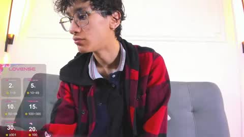 Snapshot of camilo_stark chatting on 06.10.26 Camilo online show from 06.10.26
