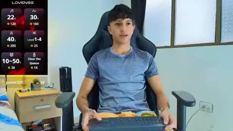 Camilo Bass online show from 06.10.26