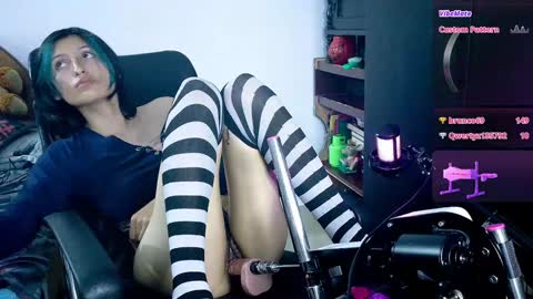Snapshot of camilonrilli chatting on 02.06.25 Cami online show from 02.06.25