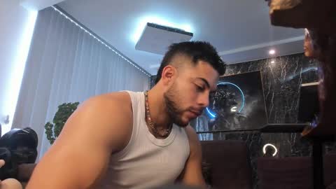 Snapshot of camilowatson chatting on 09.30.25 Camilo Watson online show from 09.30.25