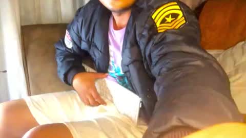 camivaron online show from 02.10.25