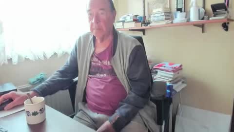 Cammee online show from 10.06.25