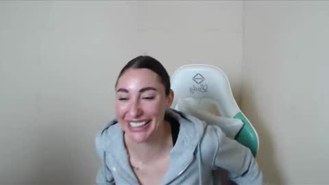 cammila horn online show from 10.22.25