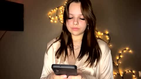 Vicky online show from 09.30.25