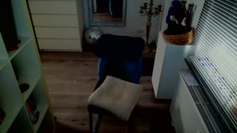 camunication online show from 09.12.25