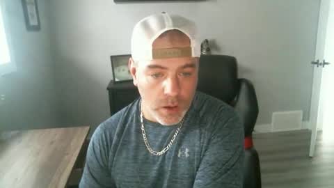 CanadianBacon6969 online show from 05.25.26