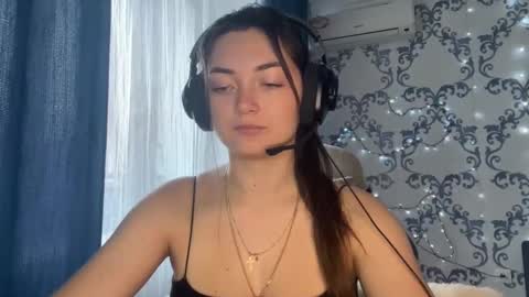 Snapshot of cancychill chatting on 12.02.25 Kate online show from 12.02.25