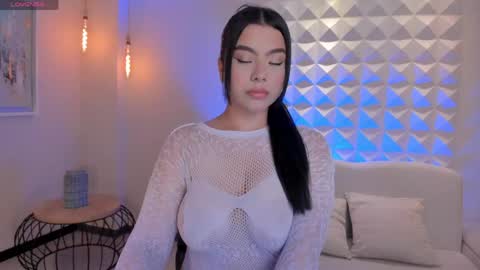 Snapshot of candaserussell chatting on 05.21.26 Candanse R online show from 05.21.26