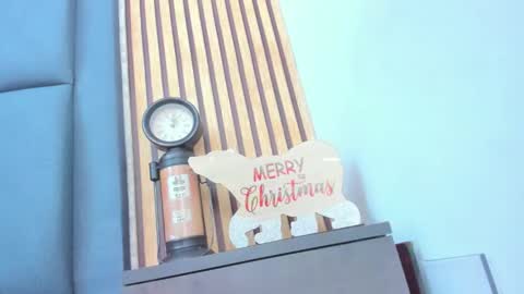 Snapshot of candela_collins chatting on 12.24.24 Candela online show from 12.24.24