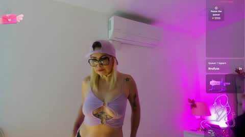 Candie  online show from 04.28.26