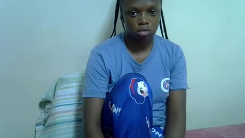 candiemaya online show from 11.12.25