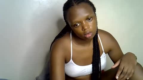 candiemaya online show from 03.17.26