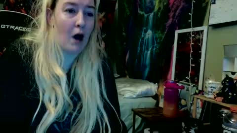 Candi online show from 06.10.26