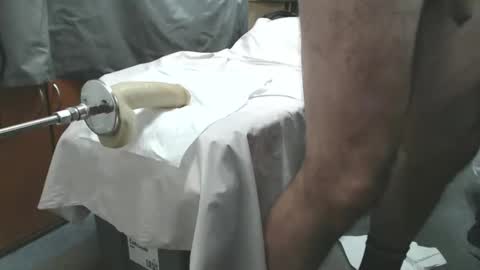 Snapshot of candy1960 chatting on 12.15.25 candy1960 online show from 12.15.25