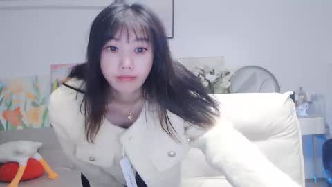 Snapshot of candy8998 chatting on 11.02.25 candy8998 online show from 11.02.25