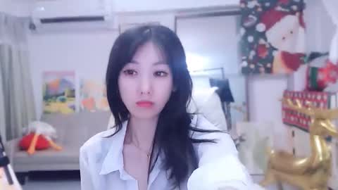 Snapshot of candy8998 chatting on 12.21.25 candy8998 online show from 12.21.25