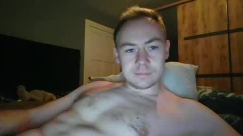 Snapshot of candy_boy_xoxo chatting on 02.11.26 candy_boy_xoxo online show from 02.11.26