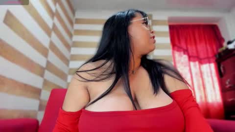 Candy  Brown online show from 10.01.25