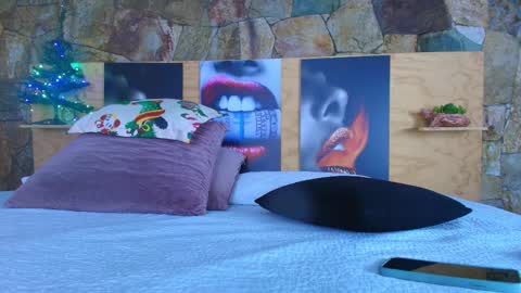 Snapshot of candy_feett chatting on 11.22.25 Jolie online show from 11.22.25