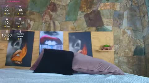 Snapshot of candy_feett chatting on 02.06.26 Jolie online show from 02.06.26