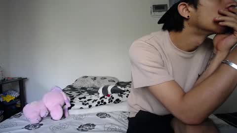 Snapshot of candy_grey28 chatting on 11.18.25 Candy Grey online show from 11.18.25