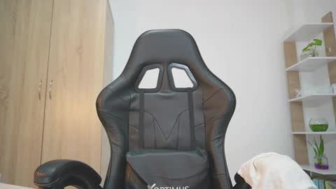 Nickol online show from 02.27.26