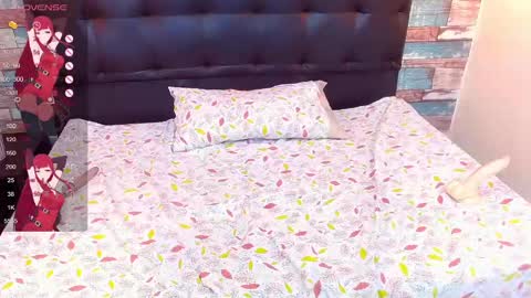 sofia perez online show from 02.15.25