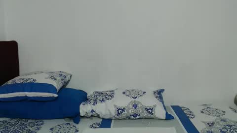 Snapshot of candy_mature_ chatting on 04.19.26 candy online show from 04.19.26