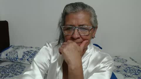 Snapshot of candy_mature_ chatting on 04.27.26 candy online show from 04.27.26