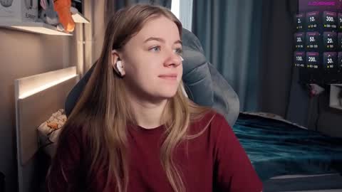 Snapshot of candy_meggie chatting on 01.31.25 Megan online show from 01.31.25