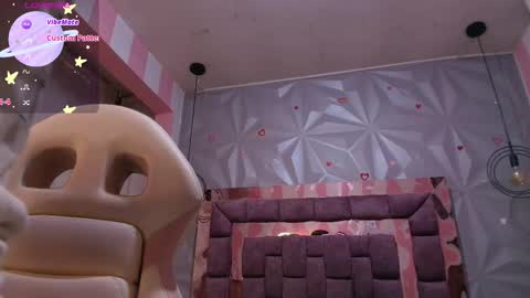 Ania online show from 10.16.25