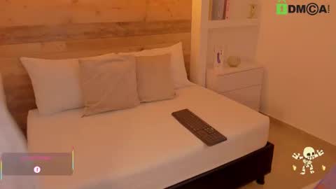 Snapshot of candy_summer28_ chatting on 10.30.25 CANDY online show from 10.30.25