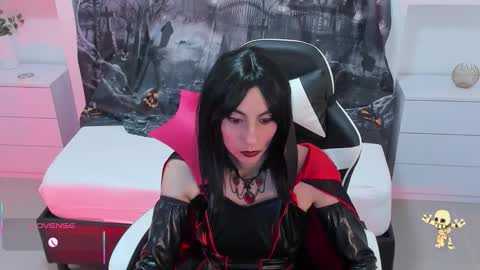 Snapshot of candy_summer28_ chatting on 10.31.25 CANDY online show from 10.31.25