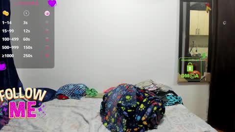 Snapshot of candy_val chatting on 02.14.26 candy_val online show from 02.14.26
