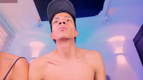 Snapshot of candyandmarilyn chatting on 11.21.25 and MarilynHot online show from 11.21.25