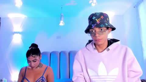 Snapshot of candyandmarilyn chatting on 04.26.26 and MarilynHot online show from 04.26.26