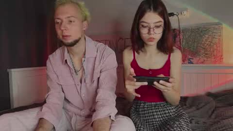 Snapshot of candybeee chatting on 11.01.25 candybeee online show from 11.01.25