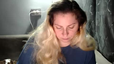 Laura online show from 10.28.25