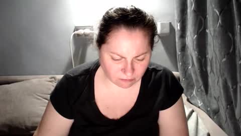 Laura online show from 03.30.26