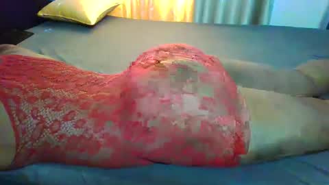 Snapshot of candydoll77 chatting on 03.08.25 candydoll77 online show from 03.08.25