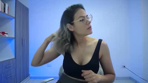 Candy Dowson online show from 03.07.26