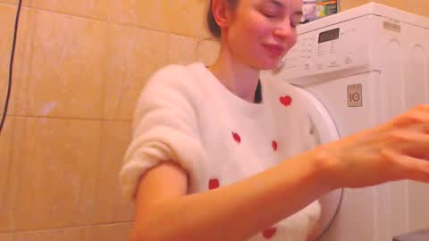 CANDYJESx online show from 12.20.24