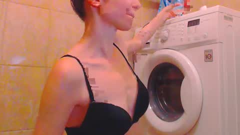 CANDYJESx online show from 01.12.25