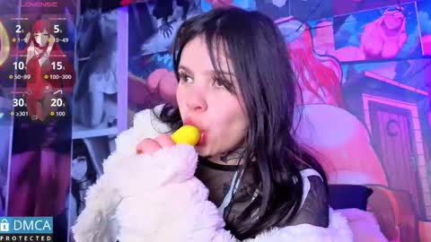 Candy online show from 12.15.25