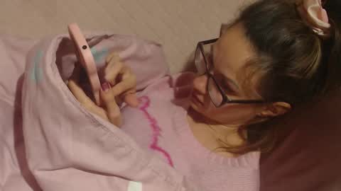 say meow and send tip  online show from 11.08.25