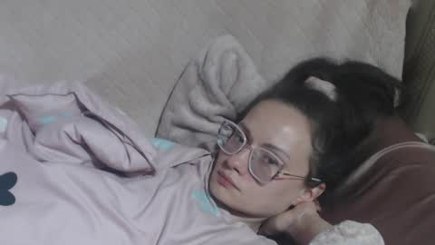 say meow and send tip  online show from 04.02.26