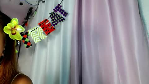 leahlex 3 online show from 10.28.25